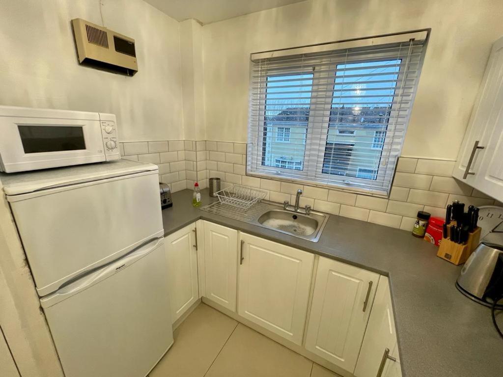 Bishop'S Gate Apartment Derry Extérieur photo